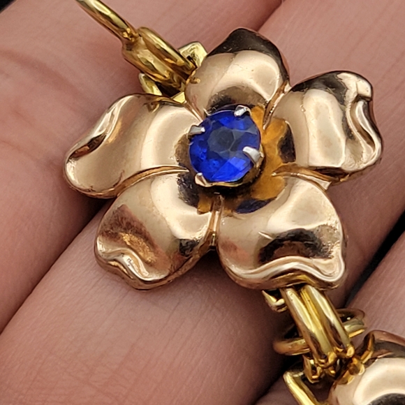 Mid Century Vintage Floral Gold Filled Bracelet with Blue Vibrant Rhinestones 7" - Picture 16 of 16
